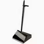 PLASTIC LONG HANDLE SCOOP (includes Whiska broom)